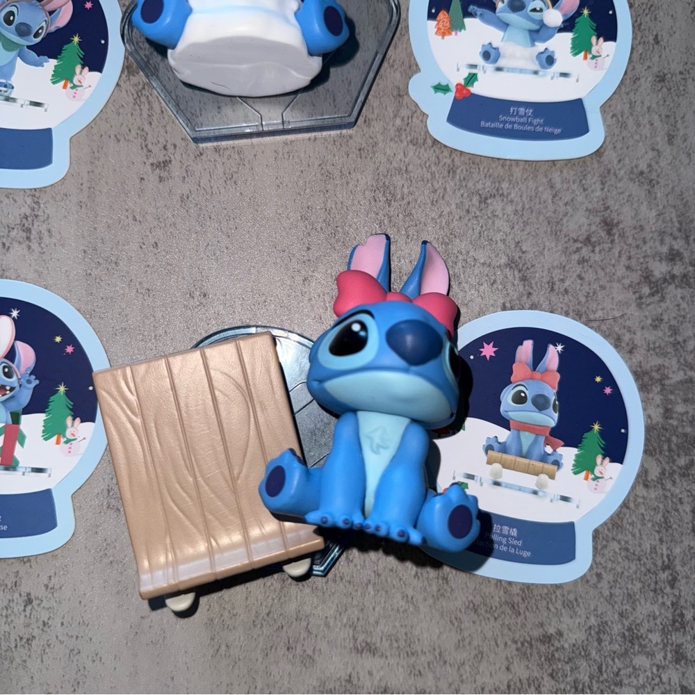 Stitch set of 5 - Exactly what’s shown - Picture 4 of 5